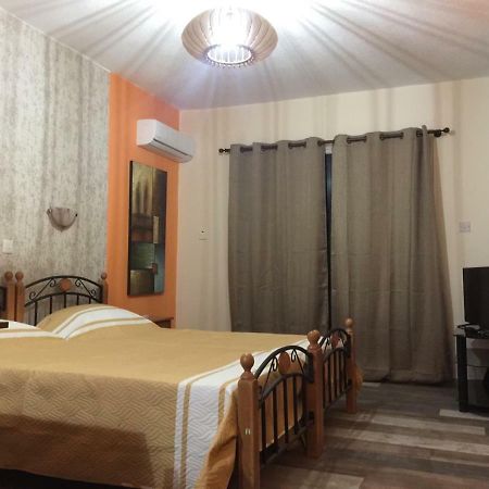 Pomelo Apartments Айя-Напа Экстерьер фото