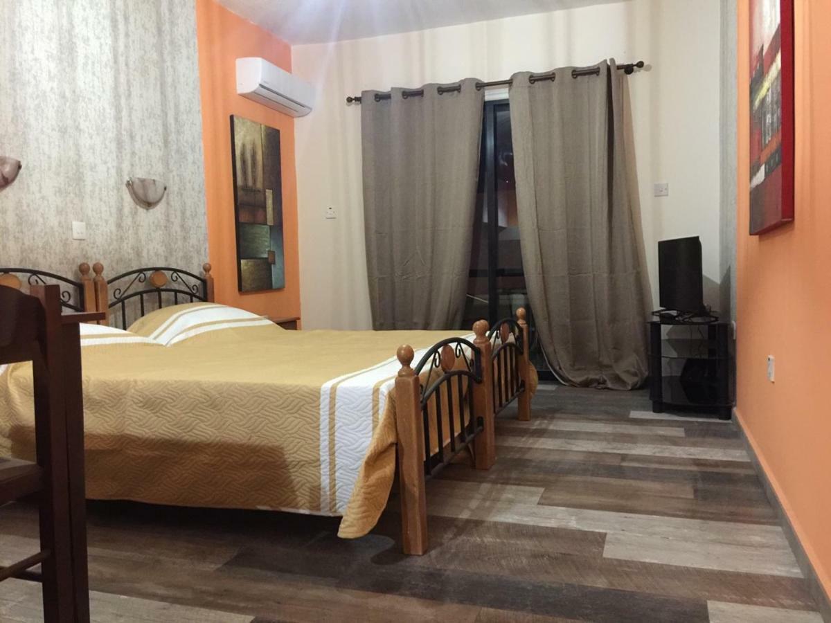 Pomelo Apartments Айя-Напа Экстерьер фото