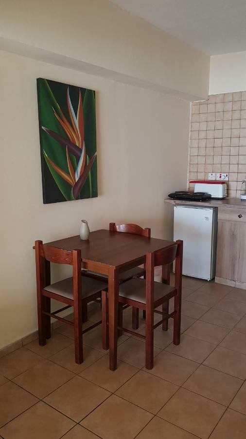 Pomelo Apartments Айя-Напа Экстерьер фото